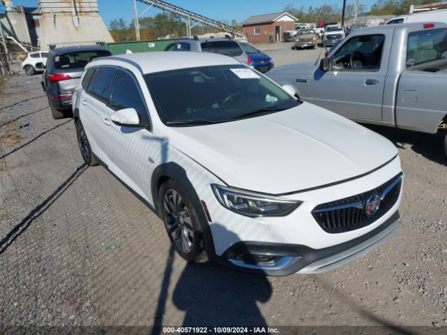 Photo 0 VIN: W04GV8SX6K1015800 - BUICK REGAL TOURX 