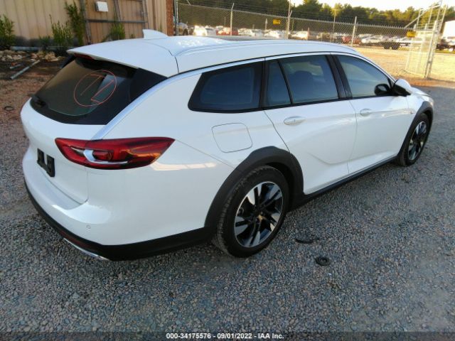 Photo 3 VIN: W04GV8SX7J1065376 - BUICK REGAL TOURX 