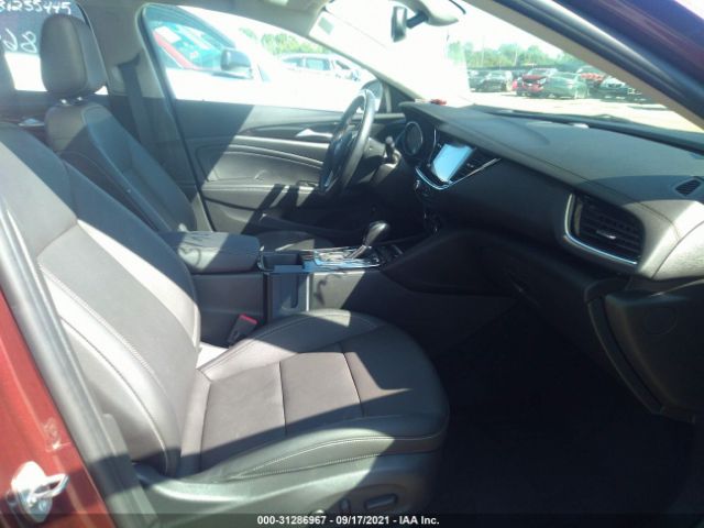 Photo 4 VIN: W04GV8SX7J1089046 - BUICK REGAL TOURX 