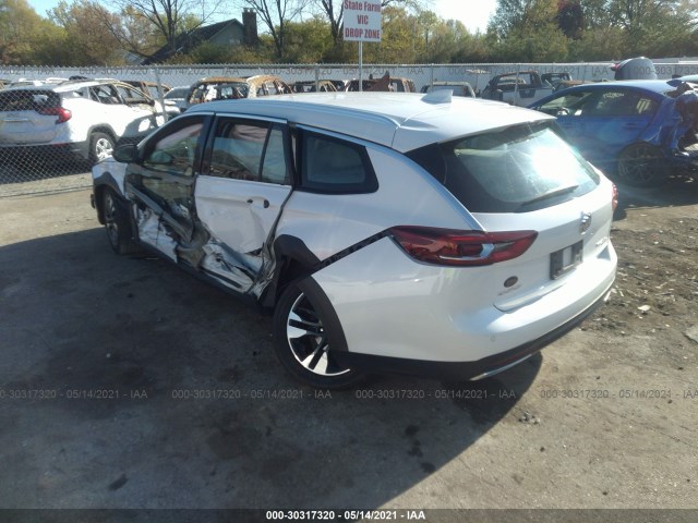 Photo 2 VIN: W04GV8SX8J1167737 - BUICK REGAL TOURX 