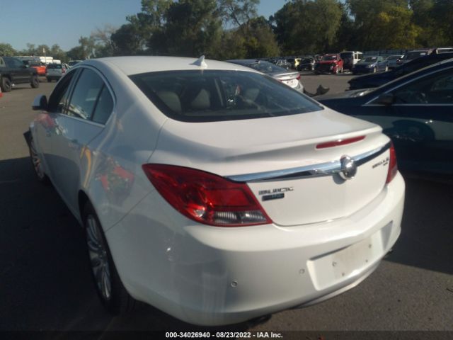 Photo 2 VIN: W04GW5EV8B1043085 - BUICK REGAL 