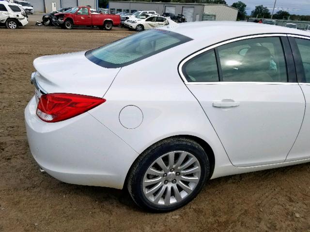 Photo 9 VIN: W04GY5GV0B1087802 - BUICK REGAL 