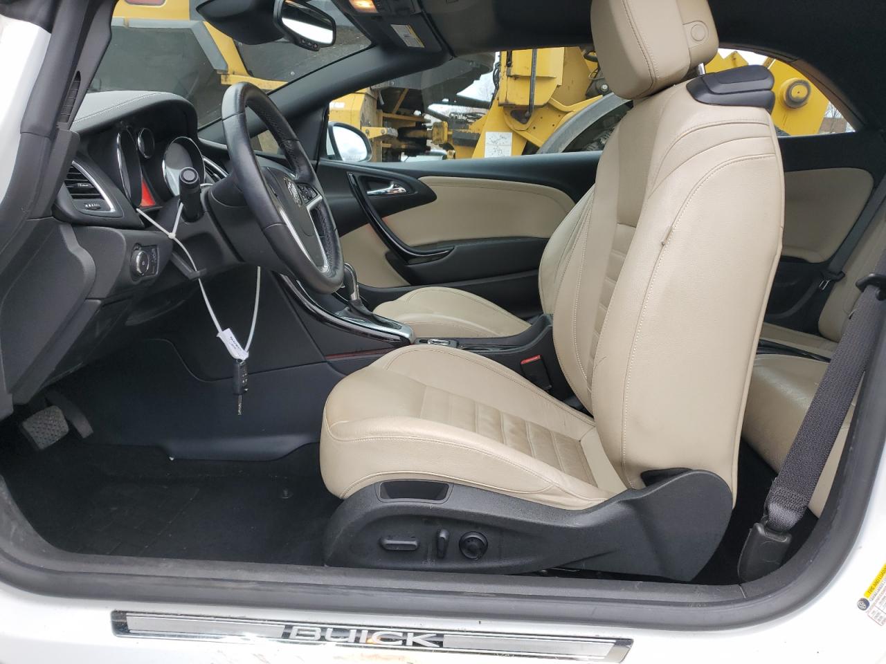 Photo 6 VIN: W04WH3N50HG008444 - BUICK CASCADA 