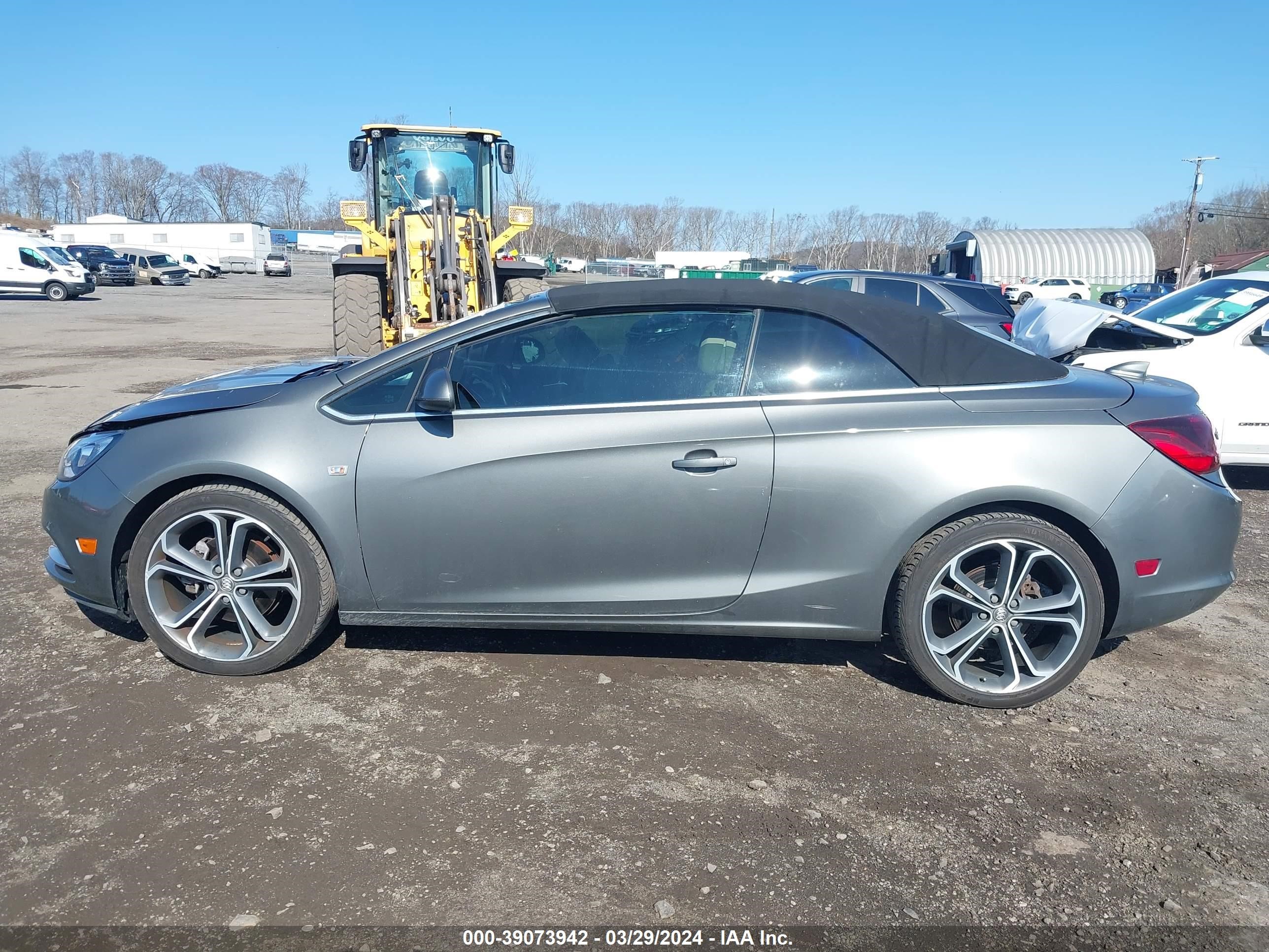 Photo 13 VIN: W04WH3N51HG008629 - BUICK CASCADA 