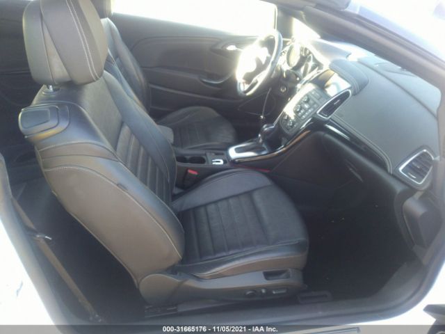 Photo 4 VIN: W04WH3N57HG042848 - BUICK CASCADA 