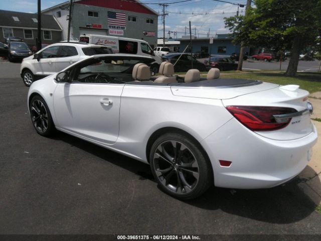 Photo 2 VIN: W04WT3N50GG085926 - BUICK CASCADA 