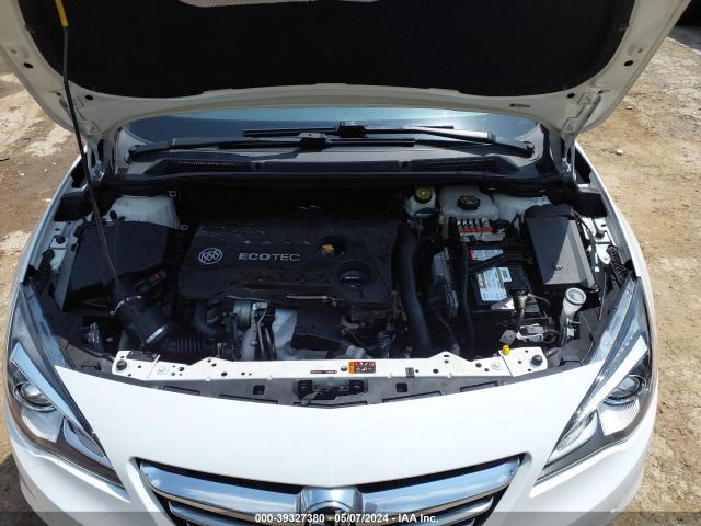 Photo 9 VIN: W04WT3N50GG130332 - BUICK CASCADA 