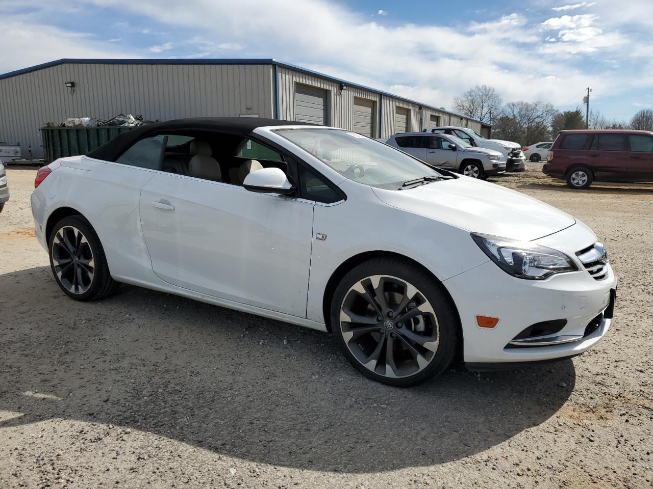 Photo 3 VIN: W04WT3N50GG156896 - BUICK CASCADA 