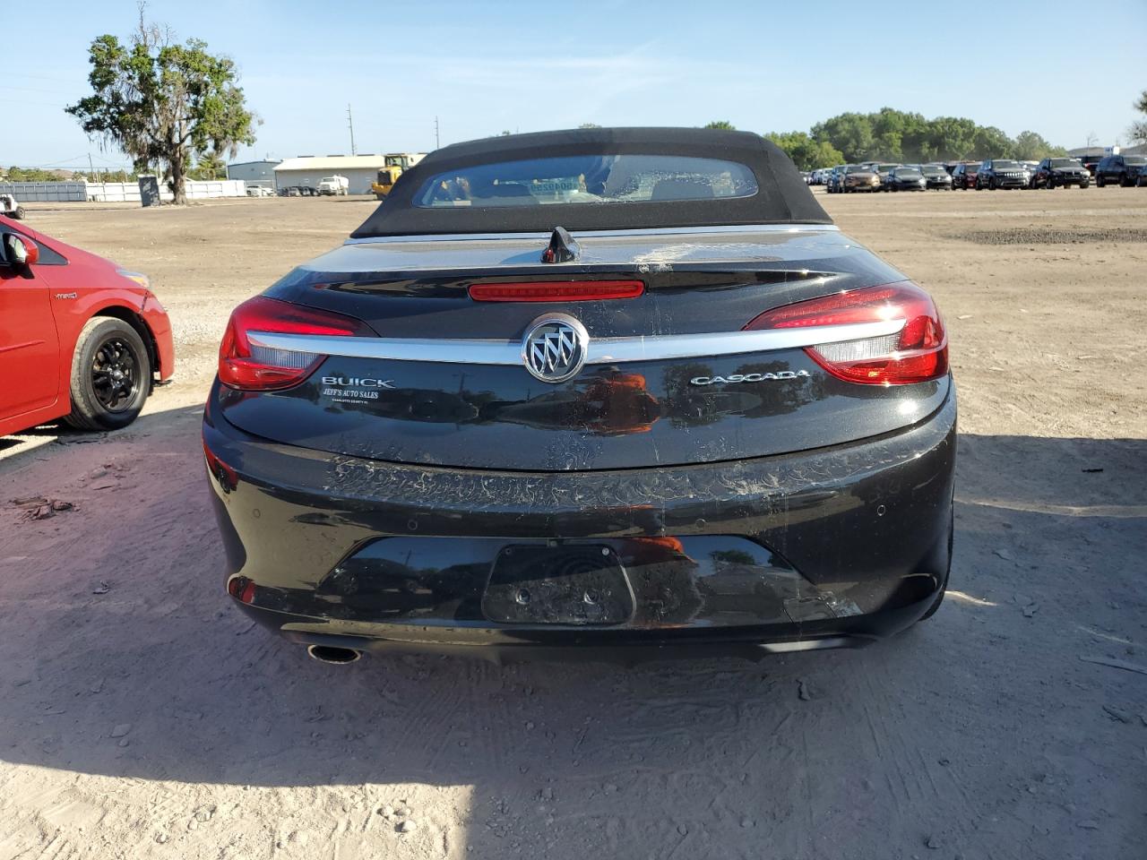 Photo 5 VIN: W04WT3N52GG143356 - BUICK CASCADA 