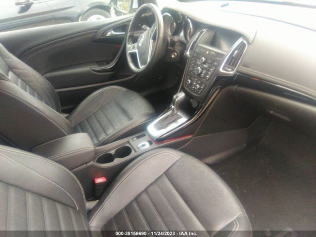 Photo 4 VIN: W04WT3N54GG149952 - BUICK CASCADA 