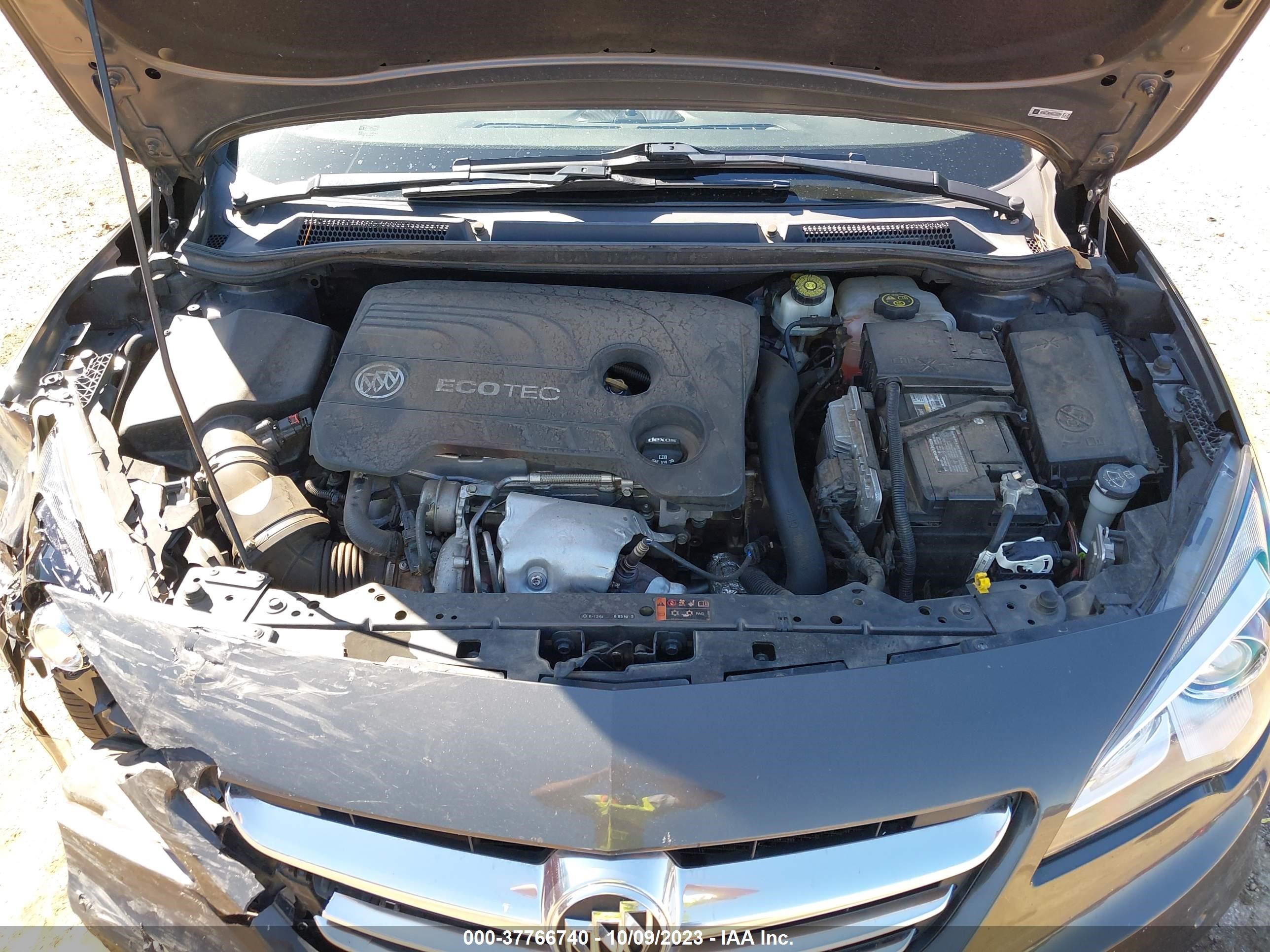 Photo 9 VIN: W04WT3N56GG100266 - BUICK CASCADA 