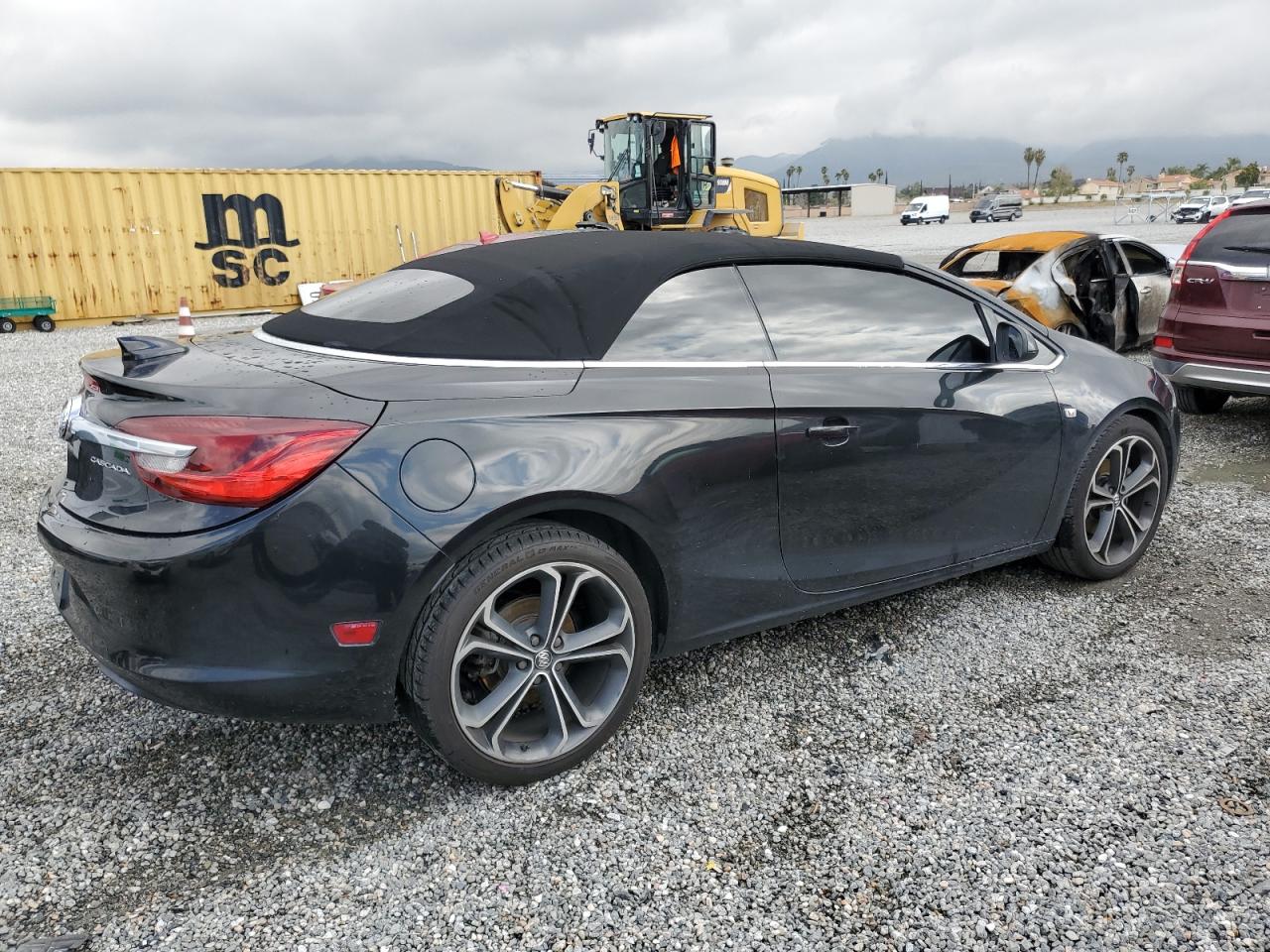 Photo 2 VIN: W04WT3N58GG104805 - BUICK CASCADA 