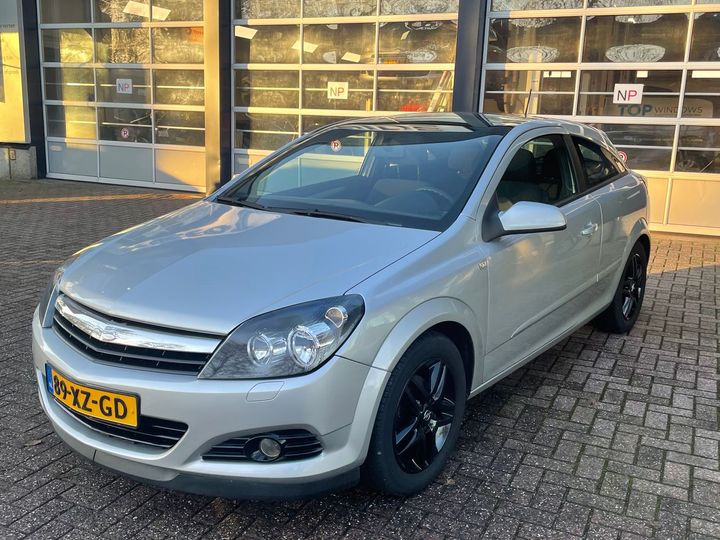 Photo 1 VIN: W0L0AHL0875203122 - OPEL ASTRA GTC 