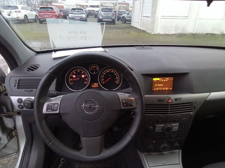 Photo 20 VIN: W0L0AHL4868111174 - OPEL ASTRA SALOON 