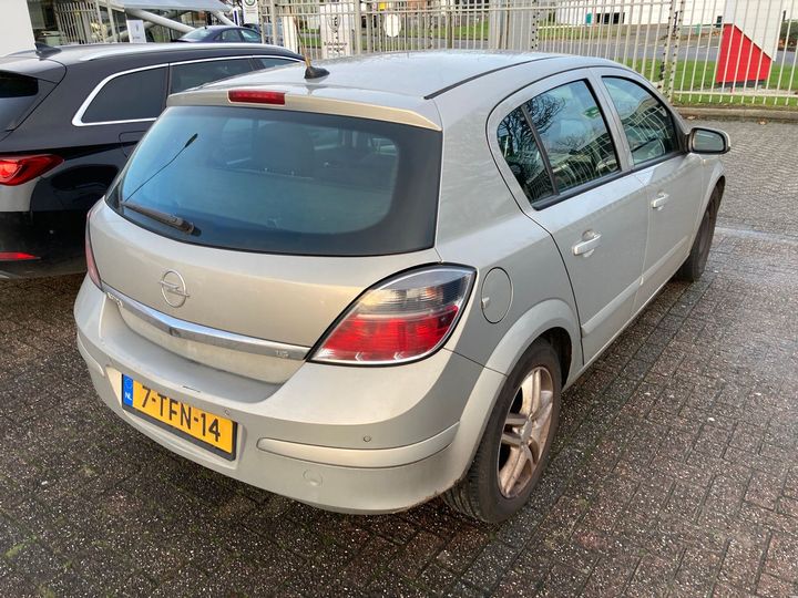 Photo 2 VIN: W0L0AHL4875113443 - OPEL ASTRA 