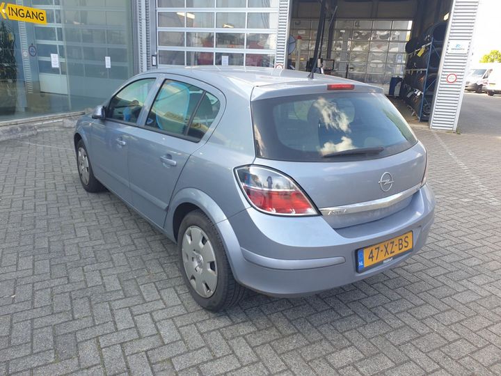 Photo 2 VIN: W0L0AHL4888020478 - OPEL ASTRA 