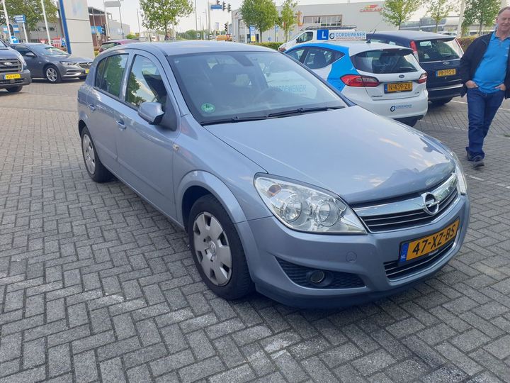 Photo 4 VIN: W0L0AHL4888020478 - OPEL ASTRA 