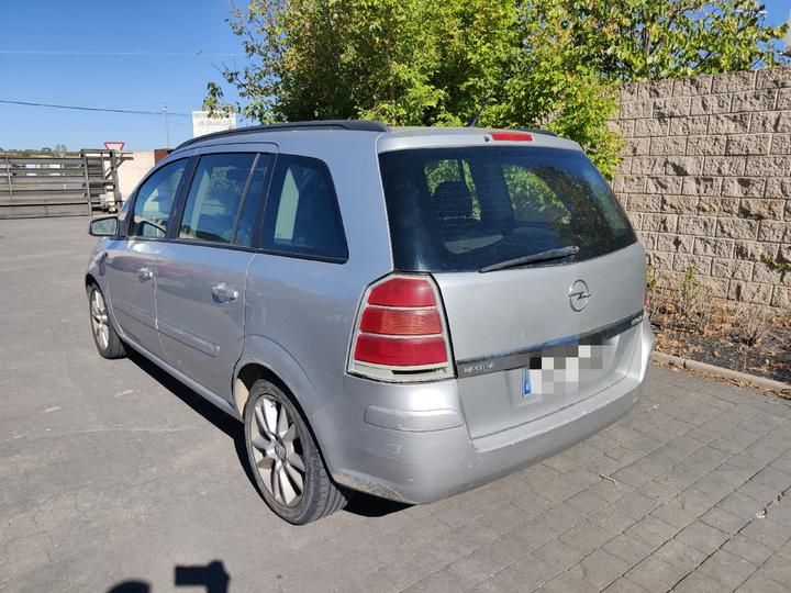 Photo 3 VIN: W0L0AHM7552226165 - OPEL ZAFIRA B 