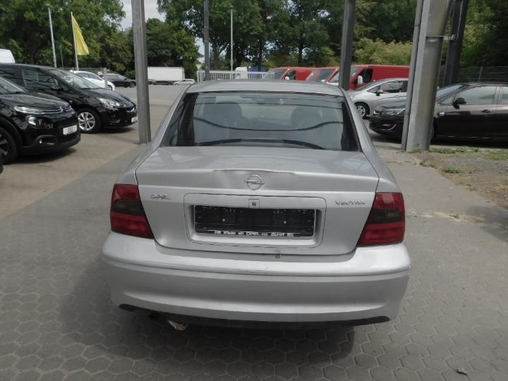 Photo 6 VIN: W0L0JBF1911175435 - OPEL VECTRA SALOON 