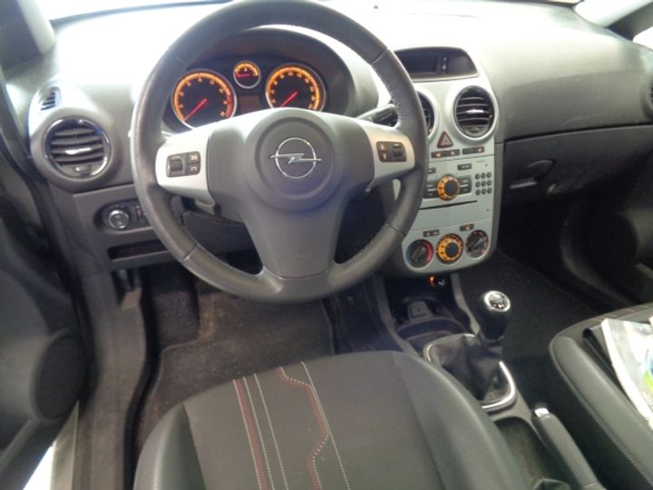 Photo 11 VIN: W0L0SDL08C6117715 - OPEL CORSA D 