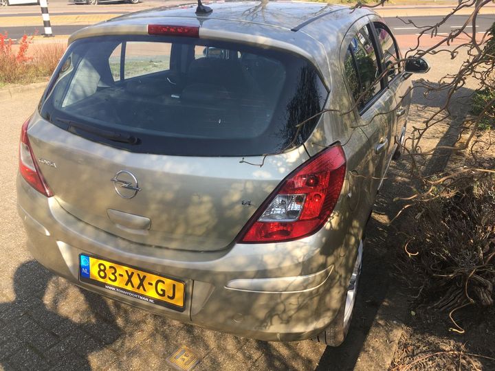 Photo 3 VIN: W0L0SDL6884045622 - OPEL CORSA 