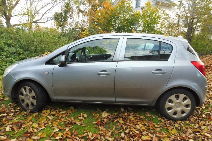 Photo 12 VIN: W0L0SDL6884423612 - OPEL CORSA HATCHBACK 