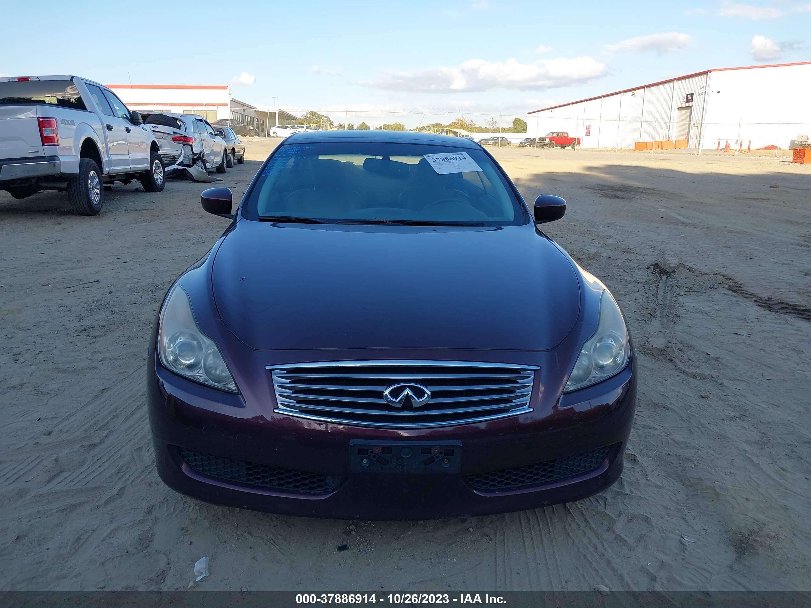 Photo 12 VIN: W0L0XCF2594310291 - INFINITI G 