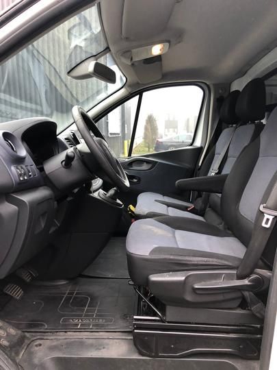 Photo 8 VIN: W0L4F7002GV620885 - OPEL VIVARO VAN WITH WINDOWS 