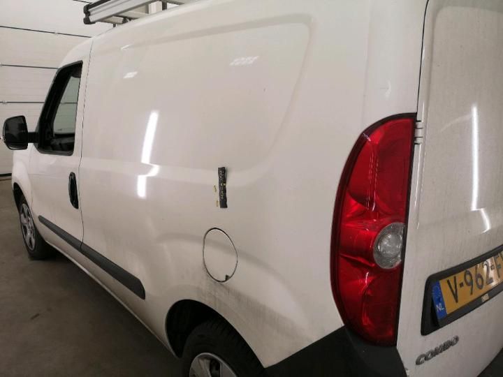 Photo 17 VIN: W0L6ZYC1AG9593146 - OPEL COMBO 