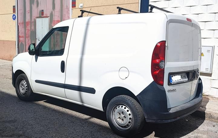 Photo 1 VIN: W0L6ZZU1AH9622252 - OPEL COMBO CARGO MULTIJET 