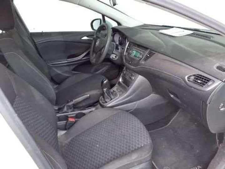 Photo 4 VIN: W0LBC6EK3HG005871 - OPEL ASTRA 