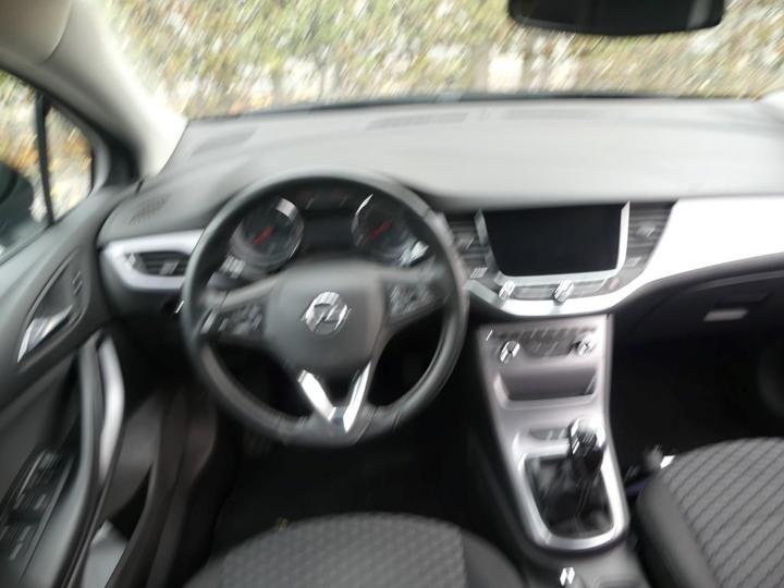 Photo 3 VIN: W0LBD6EAXHG010649 - OPEL ASTRA 