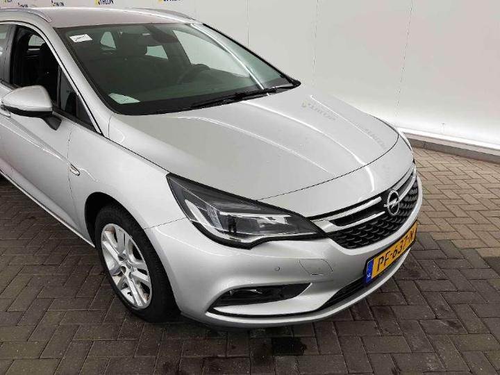 Photo 28 VIN: W0LBD8EC4H8088884 - OPEL ASTRA SPORTS TOURER 