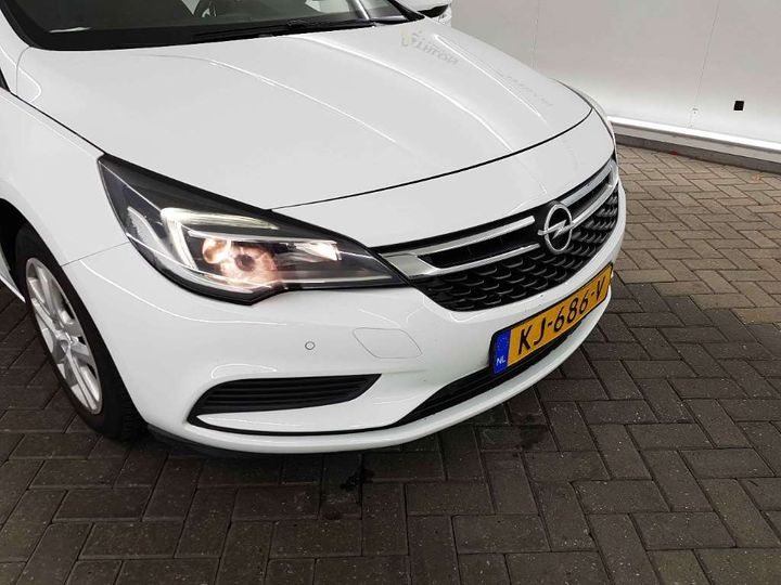 Photo 23 VIN: W0LBD8EG9G8116924 - OPEL ASTRA SPORTS TOURER 