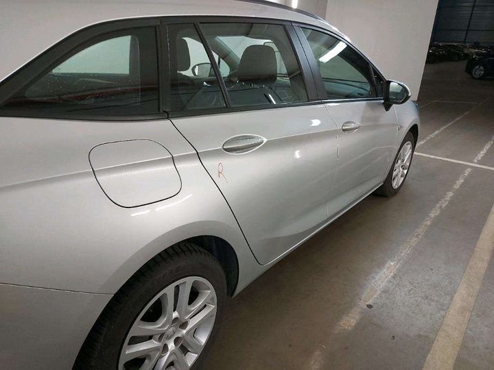 Photo 9 VIN: W0LBD8EL3H8092053 - OPEL ASTRA SPORTS TOURER 