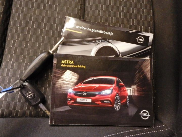 Photo 10 VIN: W0LBD8EL4H8018446 - OPEL ASTRA SPORTS TOURER 