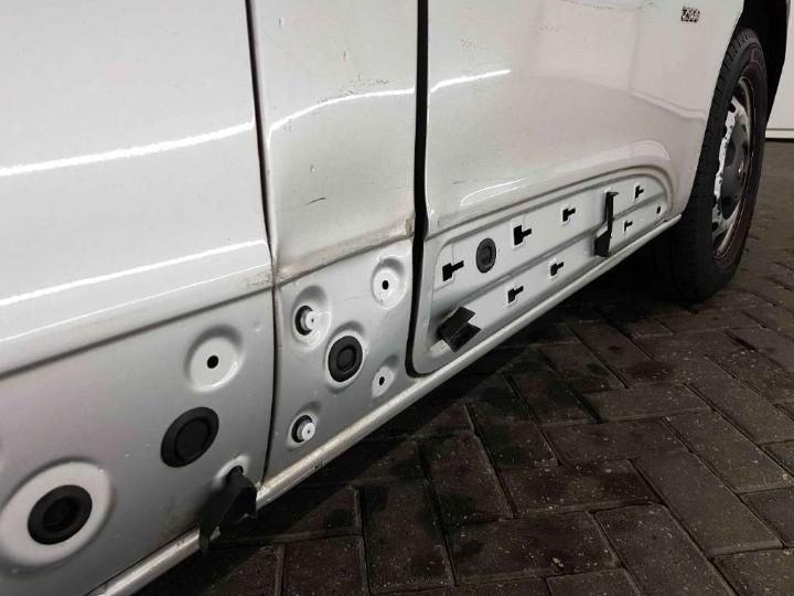 Photo 33 VIN: W0LF7D607HV615968 - OPEL VIVARO GB 