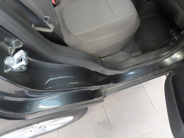 Photo 14 VIN: W0LJC7E84H4096849 - OPEL MOKKA X 