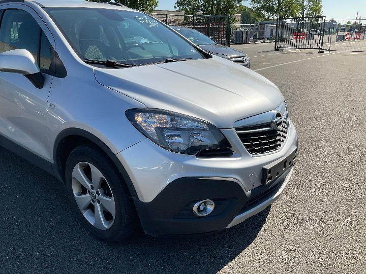 Photo 32 VIN: W0LJC7EL4FB110049 - OPEL MOKKA MOKKA X SUV 