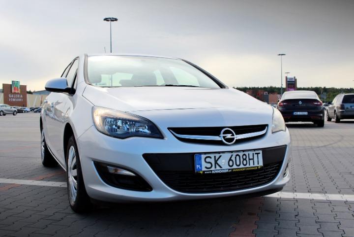 Photo 4 VIN: W0LPD5E60GG033089 - OPEL ASTRA 