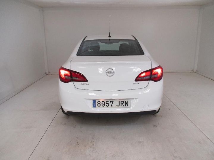 Photo 3 VIN: W0LPD5E67GG151317 - OPEL ASTRA 