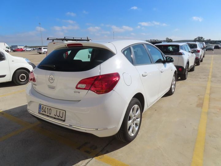 Photo 2 VIN: W0LPD6E62FG121811 - OPEL ASTRA 