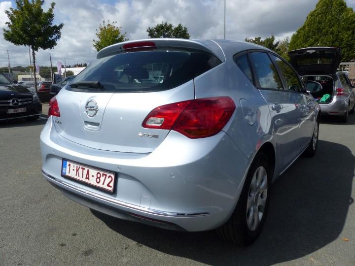 Photo 2 VIN: W0LPD6E67FG039086 - OPEL ASTRA 