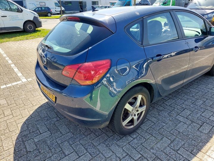 Photo 2 VIN: W0LPD6EA7BG100516 - OPEL ASTRA 