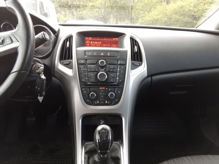 Photo 10 VIN: W0LPD6EB0BG176667 - OPEL ASTRA 