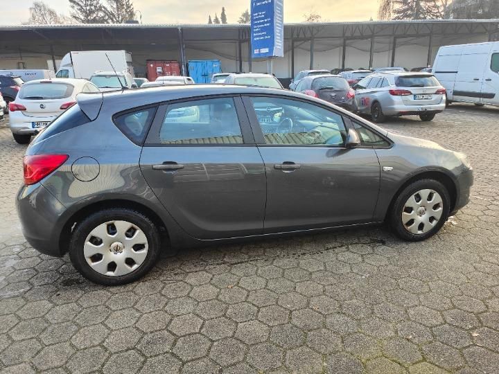 Photo 4 VIN: W0LPD6EB9AG124470 - OPEL ASTRA HATCHBACK 