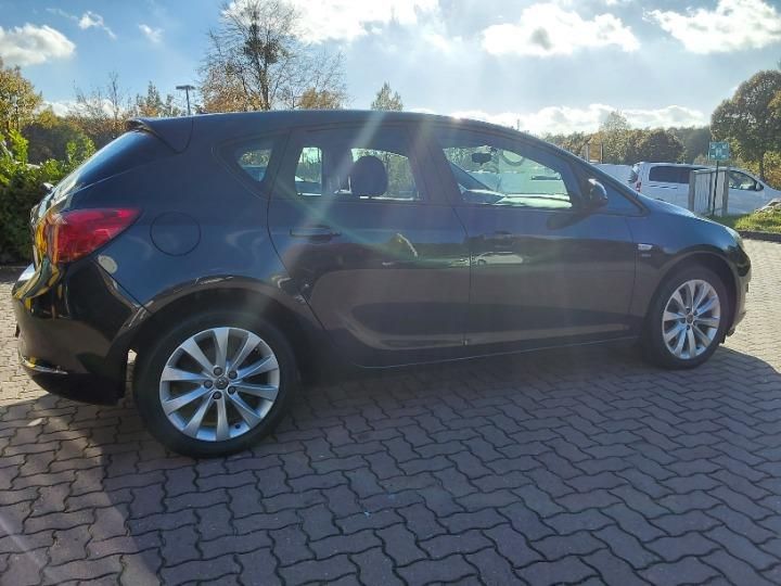 Photo 13 VIN: W0LPD6EC1E1003871 - OPEL ASTRA HATCHBACK 