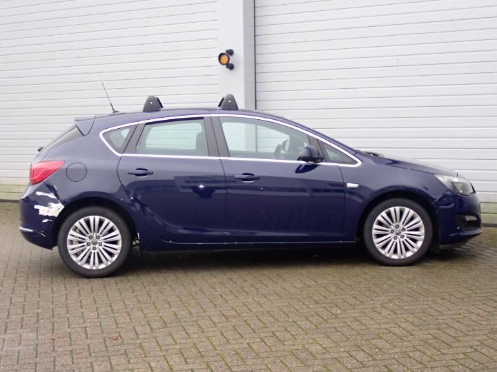 Photo 3 VIN: W0LPD6EC8E8033747 - OPEL ASTRA HATCHBACK 