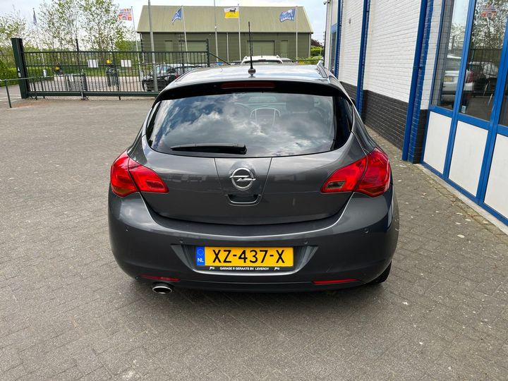 Photo 8 VIN: W0LPD6ECXBG076214 - OPEL ASTRA 