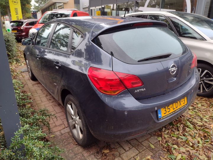 Photo 2 VIN: W0LPD6ED1AG033064 - OPEL ASTRA 